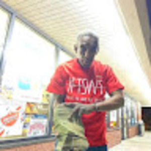 Meet your Posher, Treballout